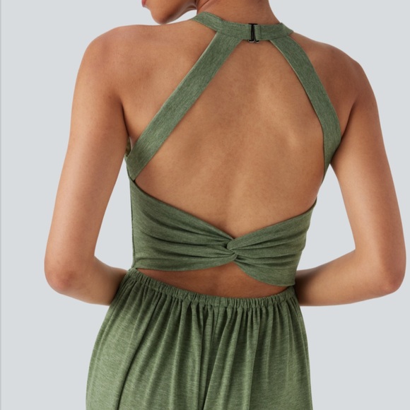 Green Sleeveless Open Back Casual Jumpsuit - Picture 3 of 4